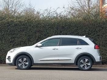 Used Kia Niro 2020 Silver SUV