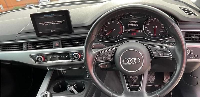 Käytetty Audi A5 Black Edition 190 HP (139 kW) 2017 Harmaa Coupe - kaksiovinen