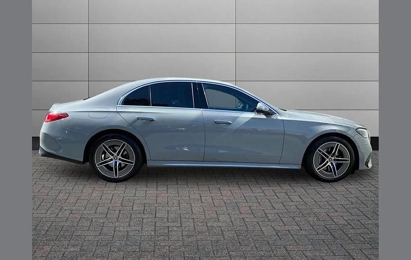 Used Mercedes E220 Advanced 194 HP (142 kW) 2025 Grey Sedan
