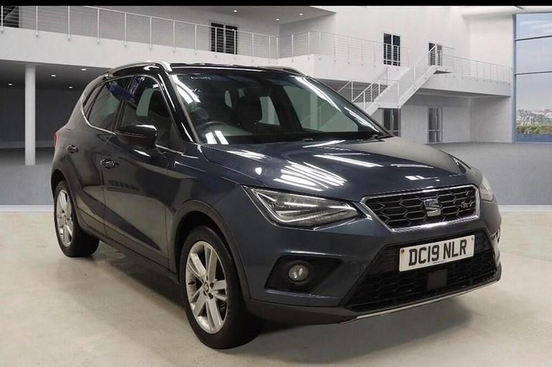 Used Seat Arona FR 150 HP (110 kW) 2019 Grey SUV