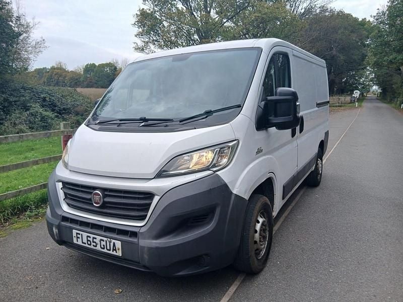White Used 2015 Fiat Ducato Van | £2,995 (Fair price) - Image 1/4