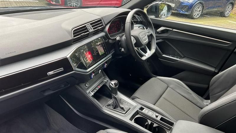 Used Audi Q3 Black Edition 150 HP (110 kW) 2023 Blue SUV