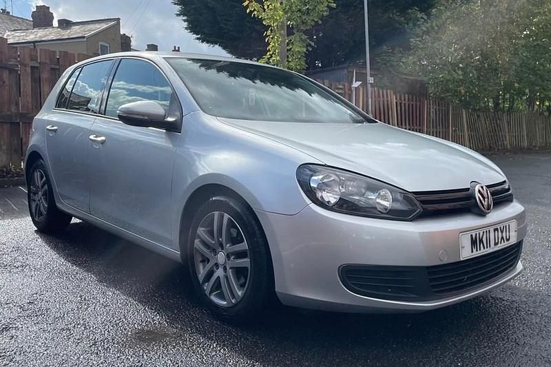 Silver Used 2011 VW Golf VI Hatchback | £2,995 (Good price) - Image 1/1