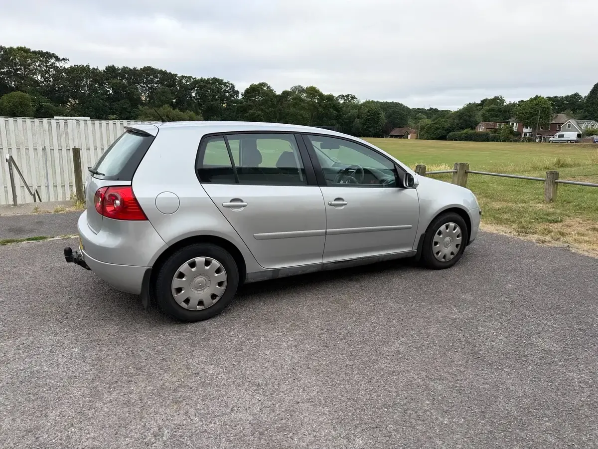 Used VW Golf IV S 74 HP (54 kW) 2005 Silver Hatchback