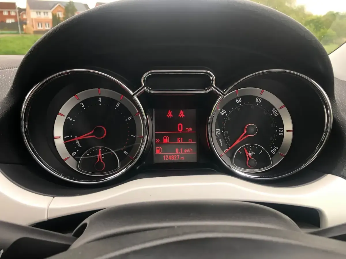 Used Vauxhall Adam Jam 2015 White Hatchback