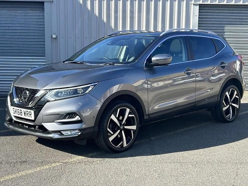 Grey Used 2018 Nissan Qashqai Tekna SUV | £12,600 (Fair price) - Image 1/4