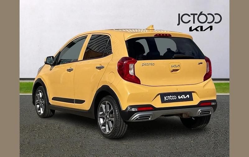 Used Kia Picanto X-Line 67 HP (49 kW) 2022 Yellow Hatchback