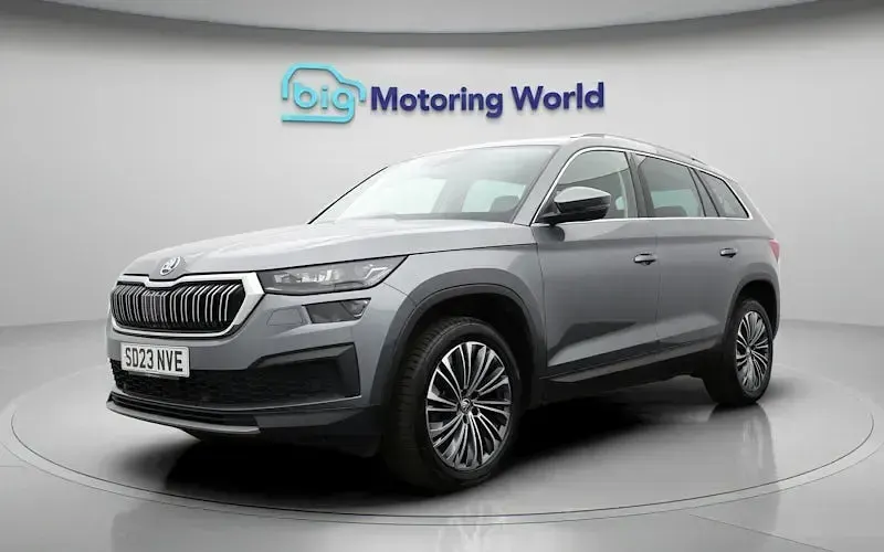 Used Skoda Kodiaq SE L Executive 150 HP (110 kW) 2023 Grey SUV