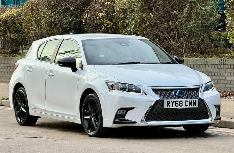 White Used 2019 Lexus CT200h Sport Line Hatchback | £13,500 (Good price) - Image 1/4