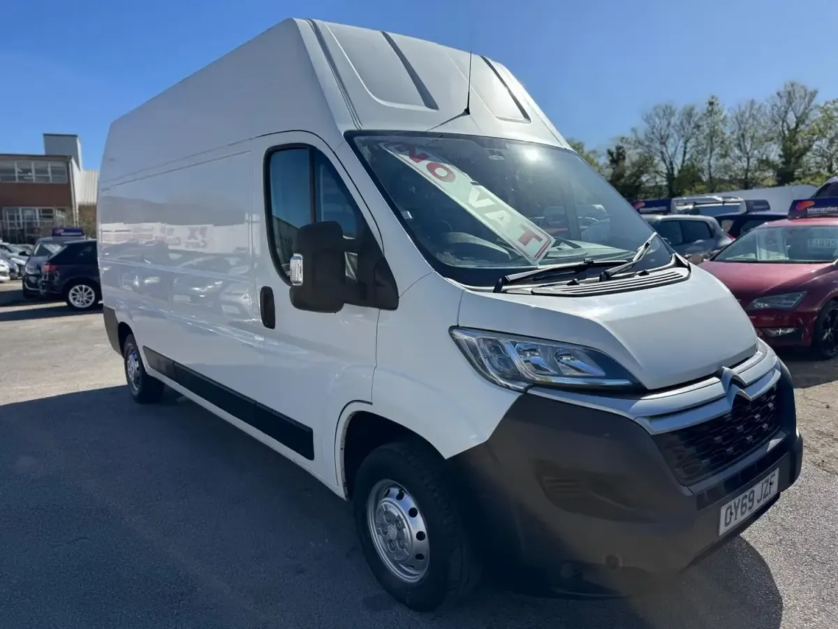 Used Citroën Relay 130 HP (95 kW) 2019 White Van