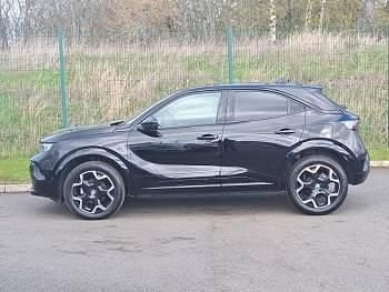 Usado Vauxhall Mokka Ultimate 130 HP (95 kW) 2025 Preto SUV