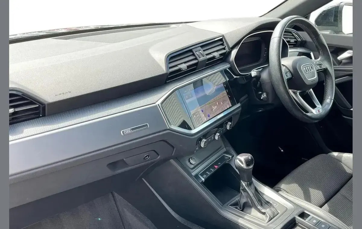 Used Audi Q3 S-Line 150 HP (110 kW) 2023 Black SUV