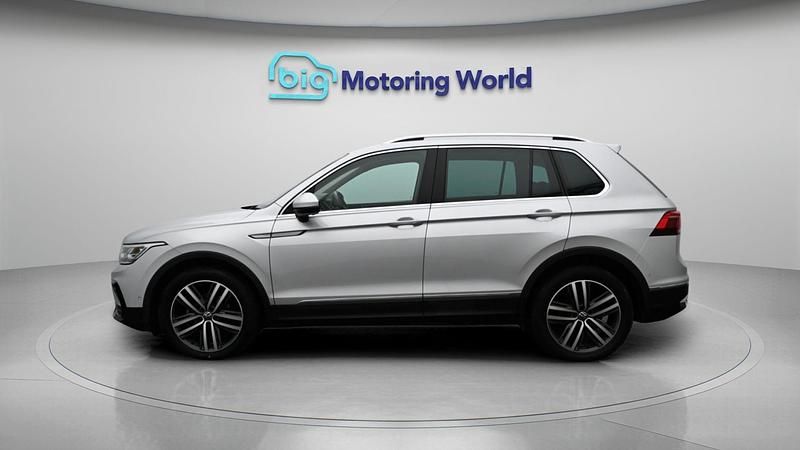 Used VW Tiguan Elegance 148 HP (108 kW) 2021 Silver SUV
