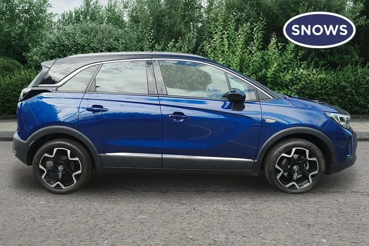 Used Vauxhall Crossland Ultimate 110 HP (80 kW) 2022 Blue SUV