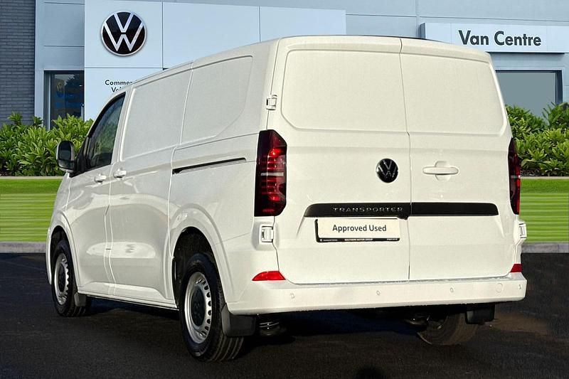 New VW Transporter 150 HP (110 kW) 2025 White Van