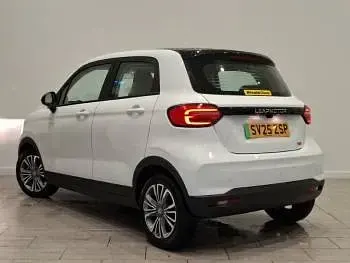 Used Leapmotor T03 69 kW (95 HP) 2025 White Hatchback