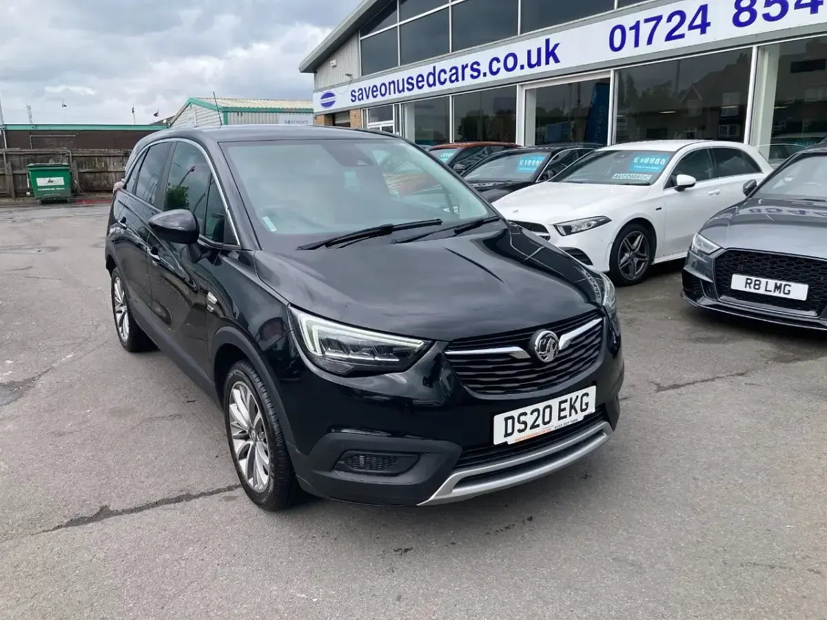 Used Vauxhall Crossland X 110 HP (80 kW) 2020 Black SUV