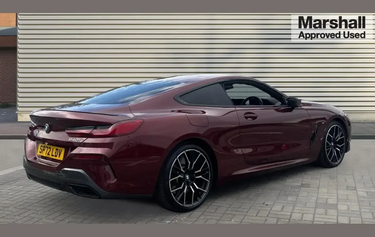 Used BMW 840 Coupé M Sport 333 HP (244 kW) 2022 Red Coupe
