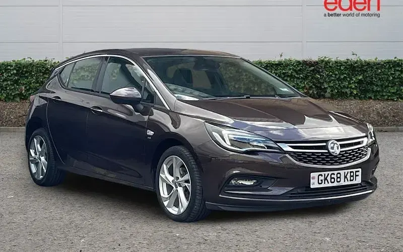 Used Vauxhall Astra SRi 150 HP (110 kW) 2018 Hatchback