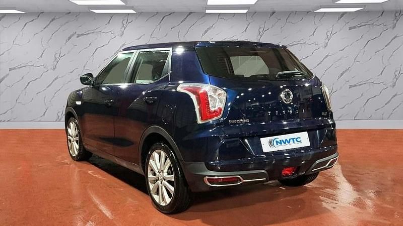 Used Ssangyong (KGM) Tivoli 128 HP (94 kW) 2020 Blue SUV
