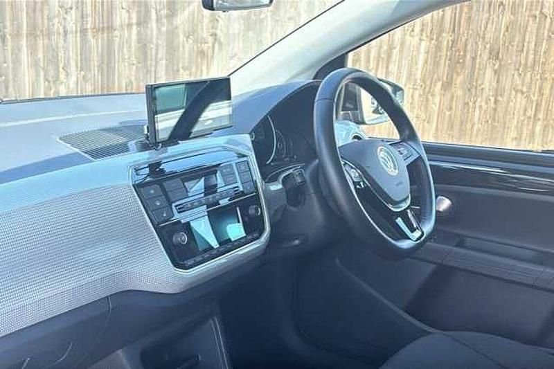 Image 2/4