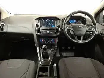 Usado Ford Focus Titanium 100 HP (73 kW) 2017 Preto Citadino