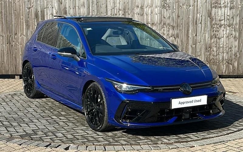 Used 2025 VW Golf VIII Black Edition Hatchback | £42,199 (Expensive) - Image 1/4