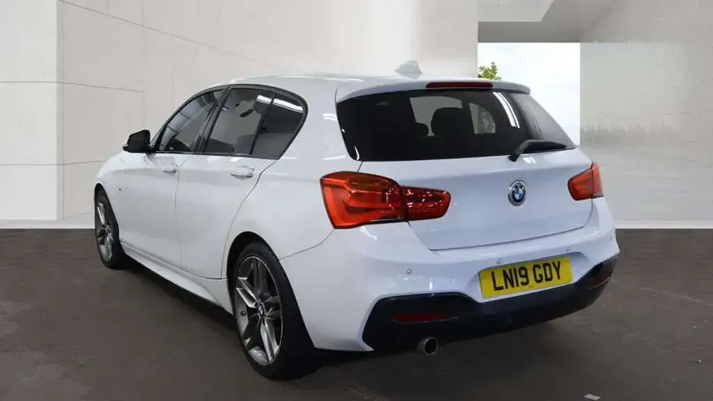 Used BMW 118 M Sport 2019 White Hatchback