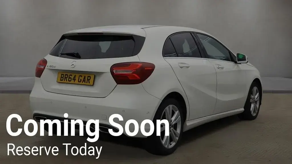 Used Mercedes A180 Premium 2017 White Hatchback
