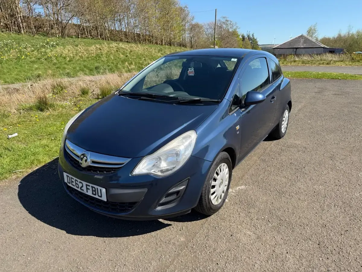 Usado Vauxhall Corsa S 2012 Azul Citadino