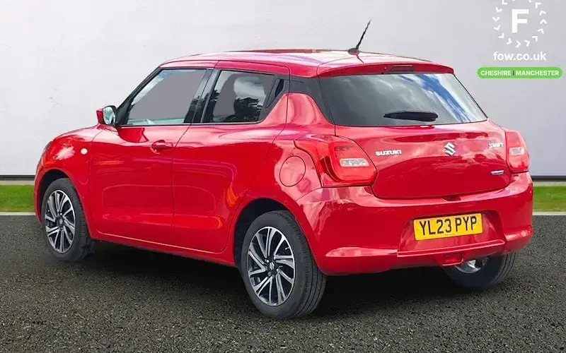 Usado Suzuki Swift SZ-L 83 HP (61 kW) 2023 Vermelho Citadino