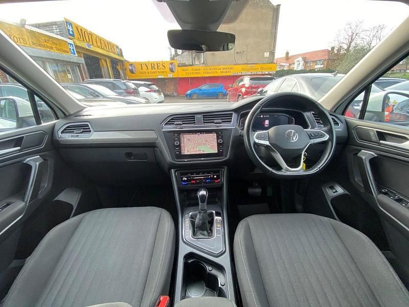 Used VW Tiguan Allspace Life 2024 White SUV