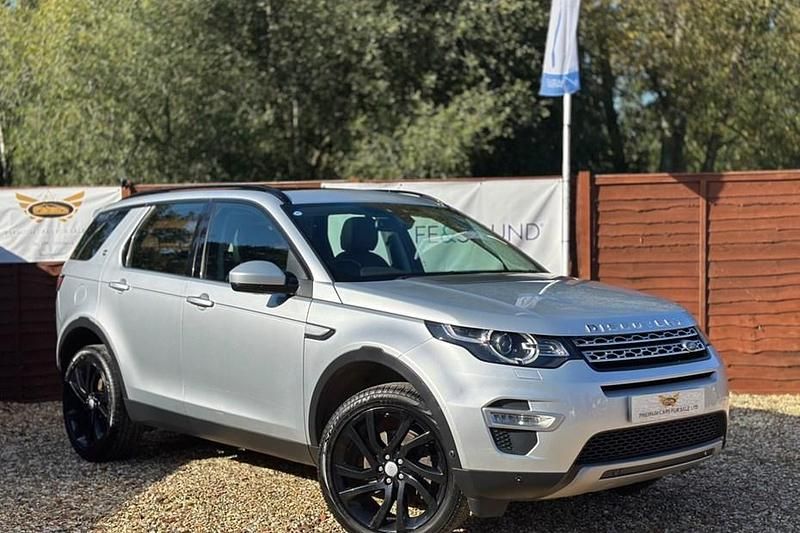 Used 2018 Land Rover Discovery Sport HSE Luxury SUV | £11,995 (Fair price) - Image 1/1