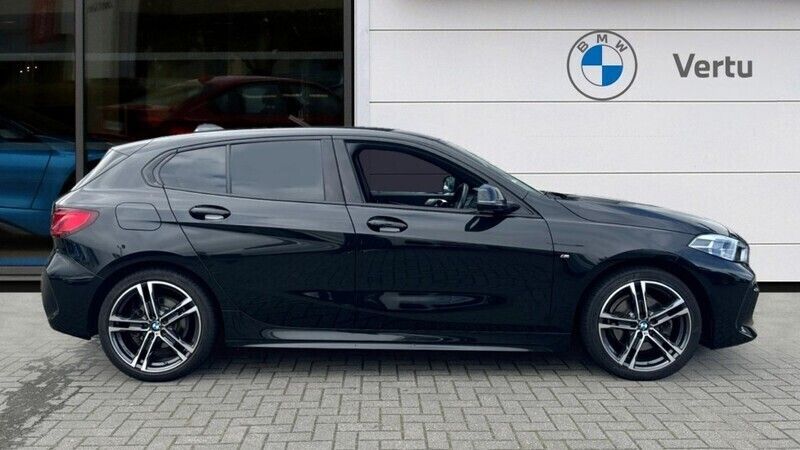 Used BMW 118 M Sport 134 HP (98 kW) 2022 Black Hatchback