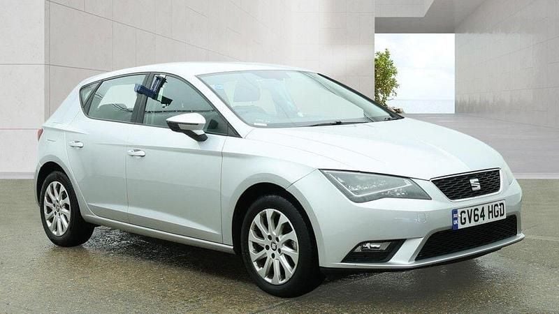 Used Seat Leon SE 105 HP (77 kW) 2015 Silver Hatchback