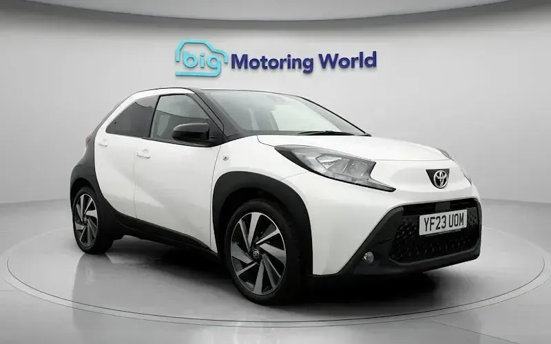 Usado Toyota Aygo X 72 CV (52 kW) 2025 SUV
