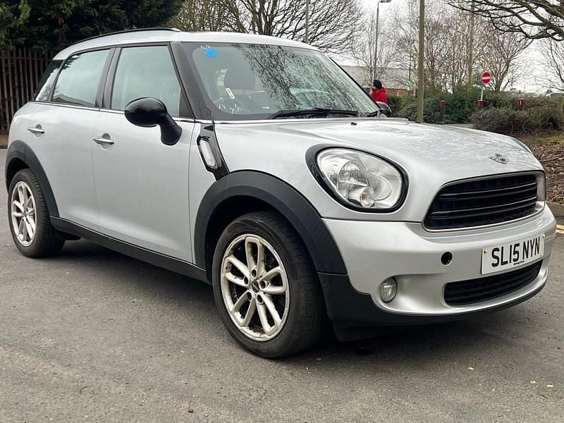 Used Mini ONE 98 HP (72 kW) 2015 Silver Hatchback