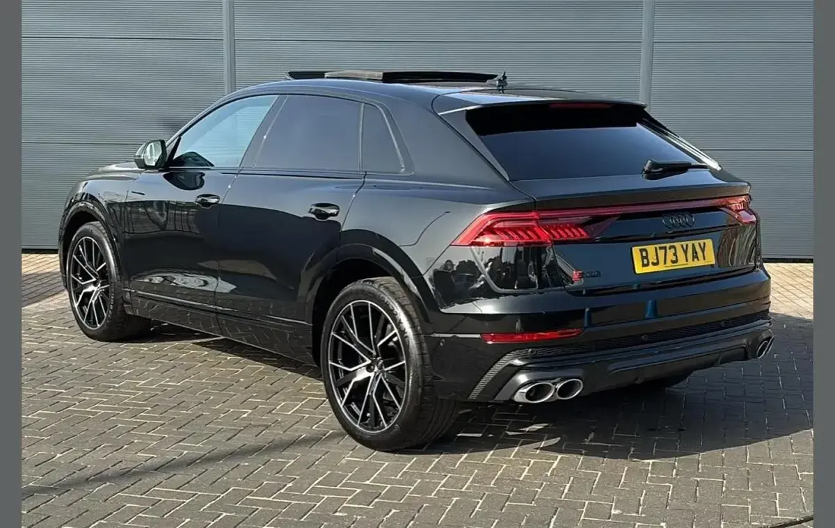 Used Audi SQ8 Advanced 507 HP (372 kW) 2023 Black SUV
