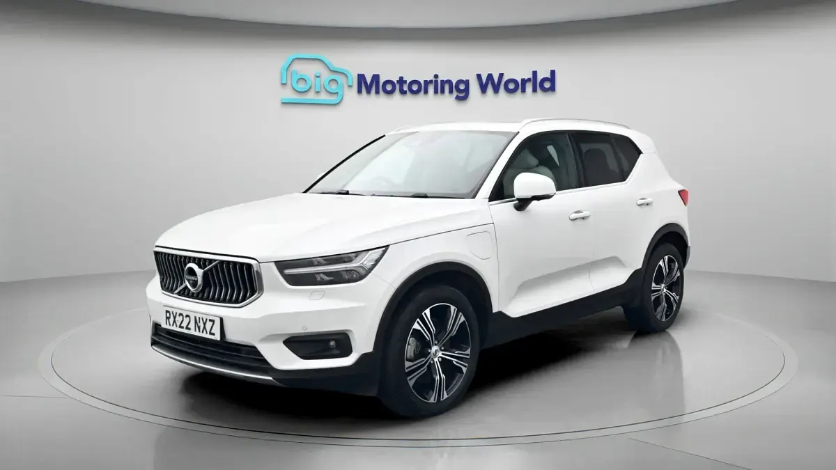 Begagnad Volvo XC40 Ultimate 262 HK (192 kW) 2021 Vit SUV