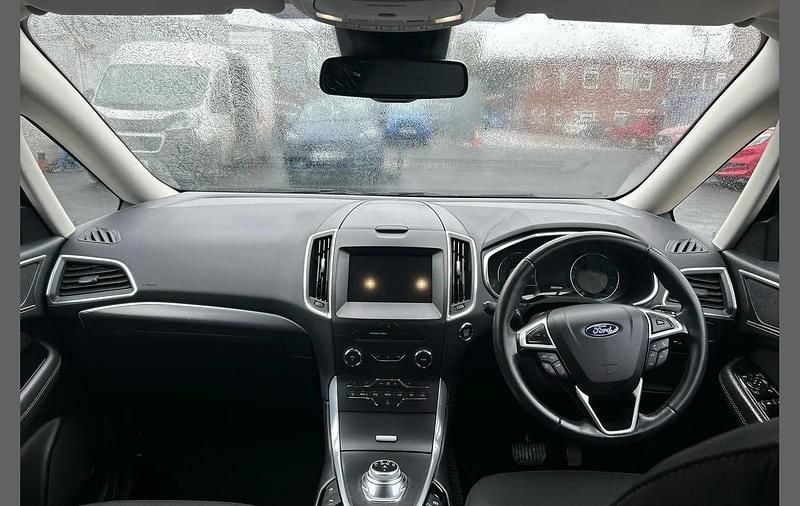 Used Ford Galaxy Titanium 147 HP (108 kW) 2021 Blue MPV