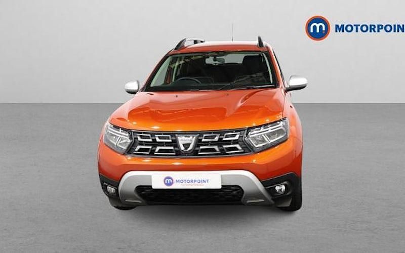 Used Dacia Duster Prestige 116 HP (85 kW) 2021 Orange SUV