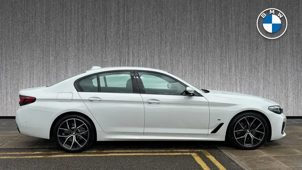 Used BMW 520 M Sport 187 HP (137 kW) 2022 White