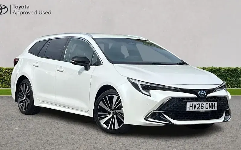 Used Toyota Corolla Design 140 HP (102 kW) 2026 Estate