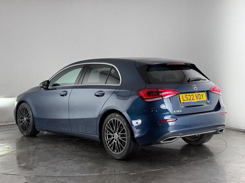 Used Mercedes A180 Executive 136 HP (100 kW) 2022 Blue Hatchback