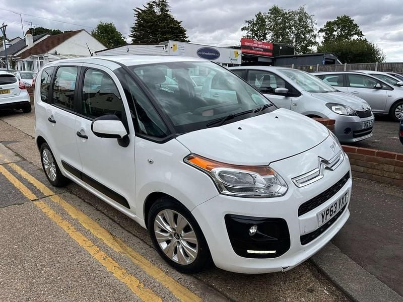 White Used 2014 Citroën C3 Picasso VTR Sport MPV | £2,995 (Super price) - Image 1/4