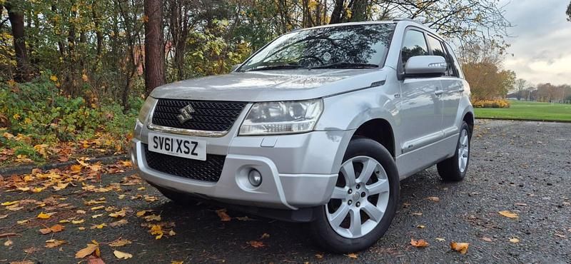 Silver Used 2011 Suzuki Grand Vitara SZ5 Estate | £2,495 - Image 1/4