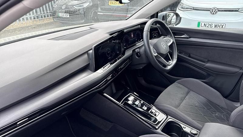 Used VW Golf VIII Style 130 HP (95 kW) 2024 Moonstone grey