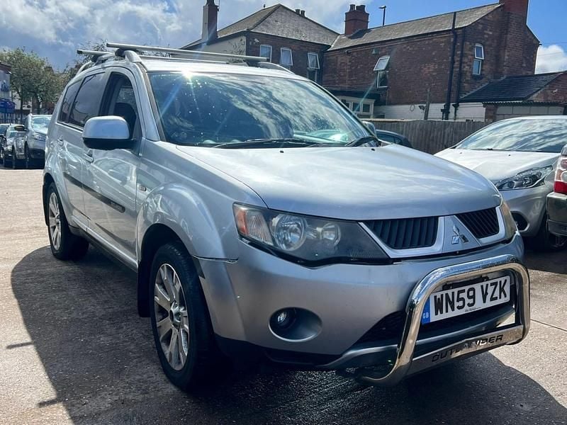Silver Used 2009 Mitsubishi Outlander Elegance SUV | £1,995 (Super price) - Image 1/4