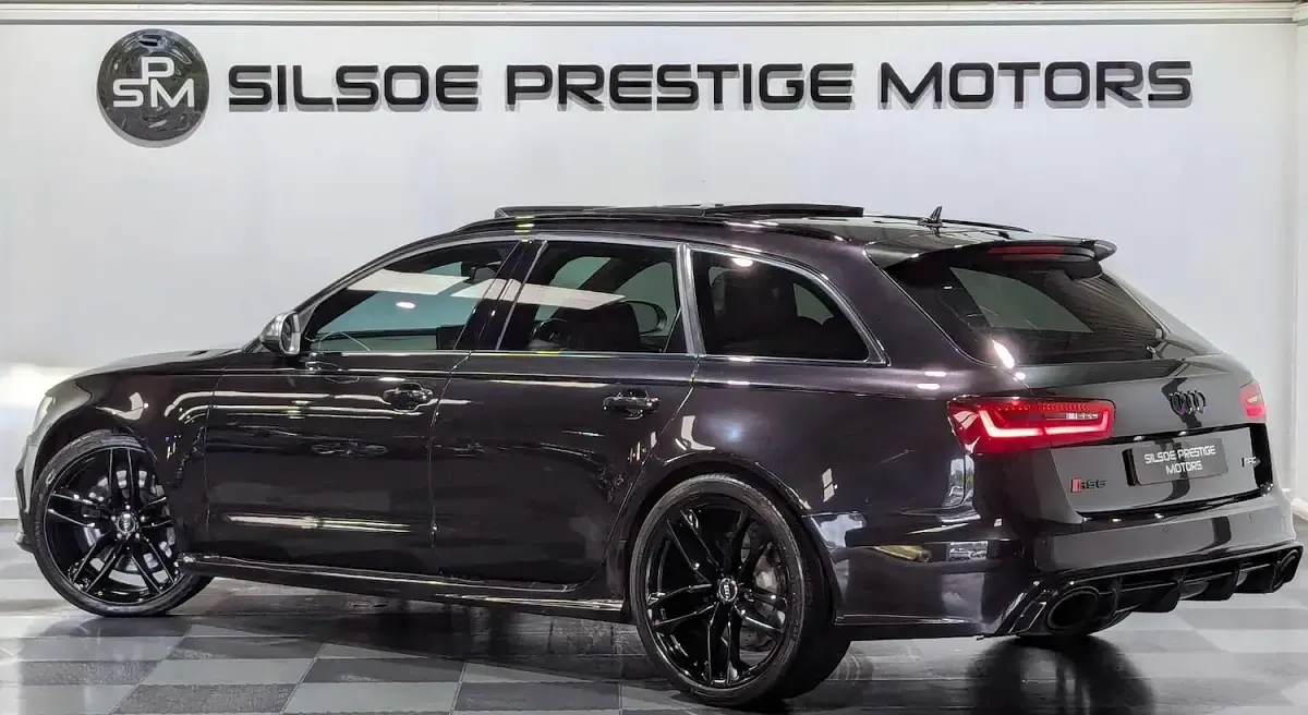 Used Audi RS6 Design 552 HP (405 kW) 2014 Black Estate