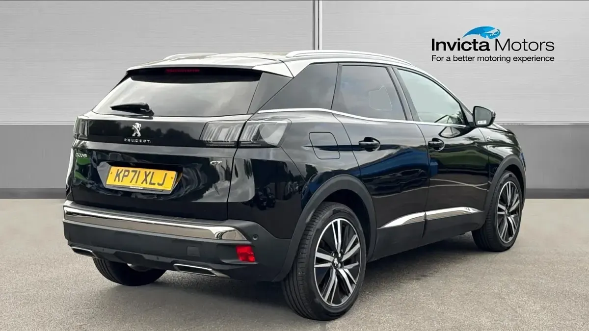Used Peugeot 3008 Premium 131 HP (96 kW) 2021 Nera black metallic SUV